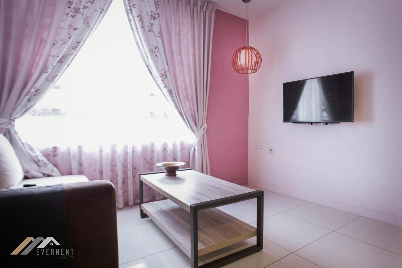 Marina Times Square Homestay By Evernent ミリ エクステリア 写真